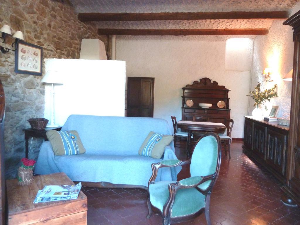 Gite De La Jasse Chamborigaud Habitación foto